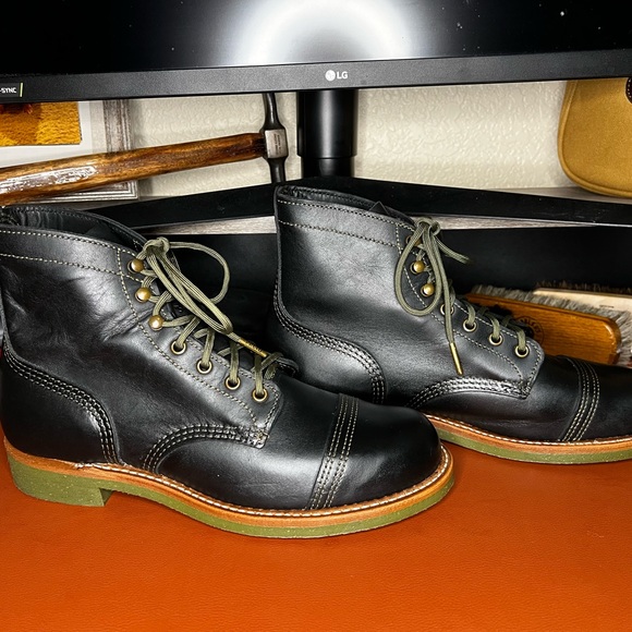 SOLD Red Wing Iron Ranger Rider’s Room 4331 Factory Second 9 D - Picture 6 of 11